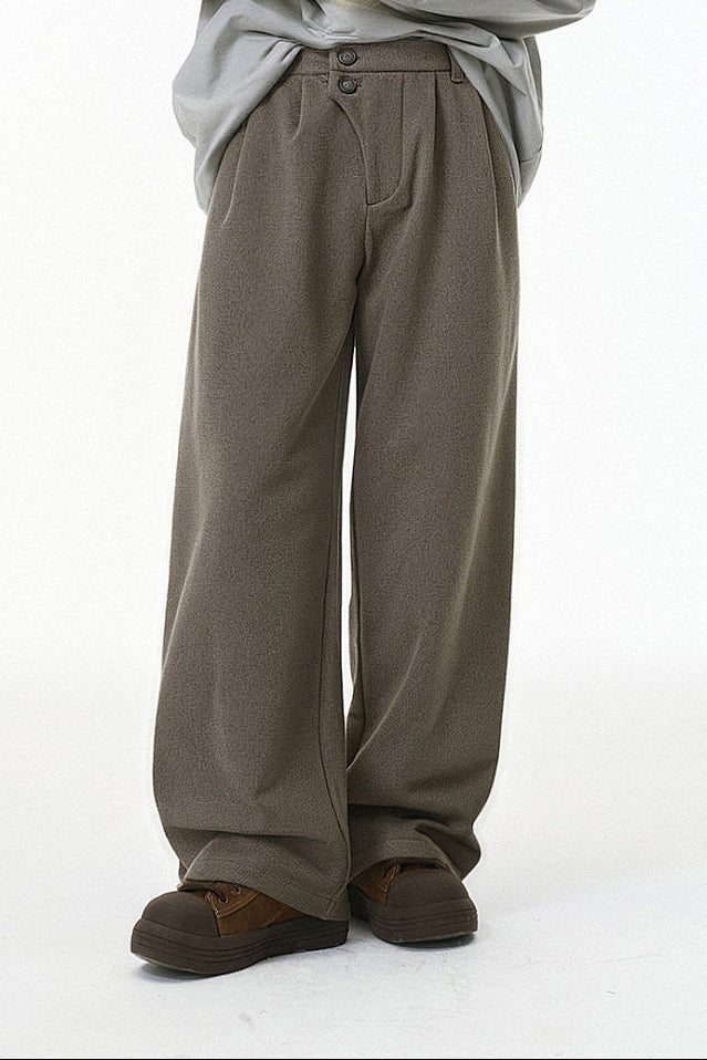 بنطلون رجالي واسع الساق مطوي - بني